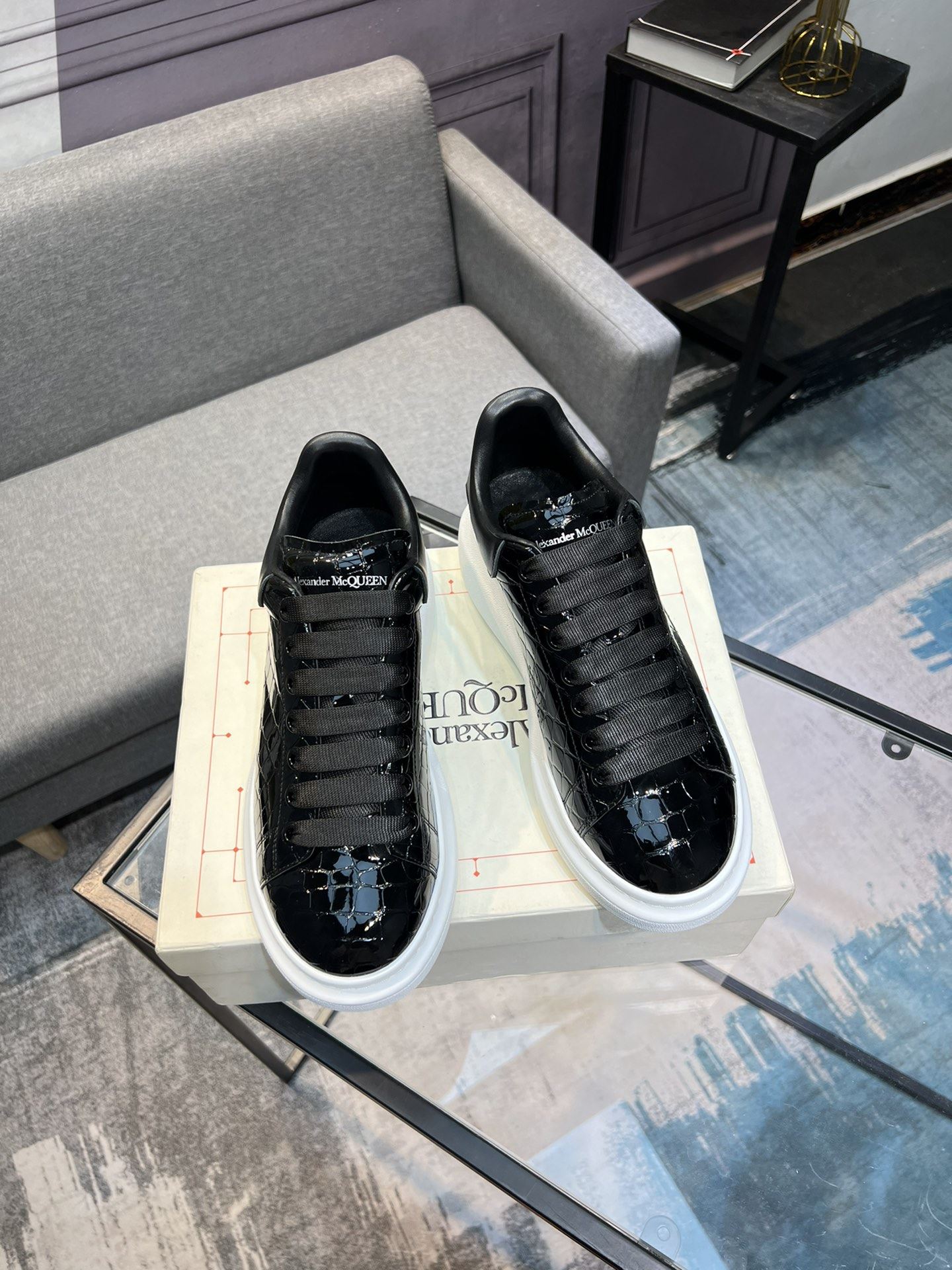 Alexander Mcqueen Low Shoes